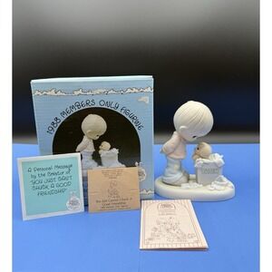 Precious Moments "You Just Cannot Chuck A Good Friendship" PM-882 Mint Condition